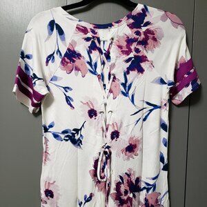 NWOT Maurices 24/7 Floral Lace-up Back Baseball Tee